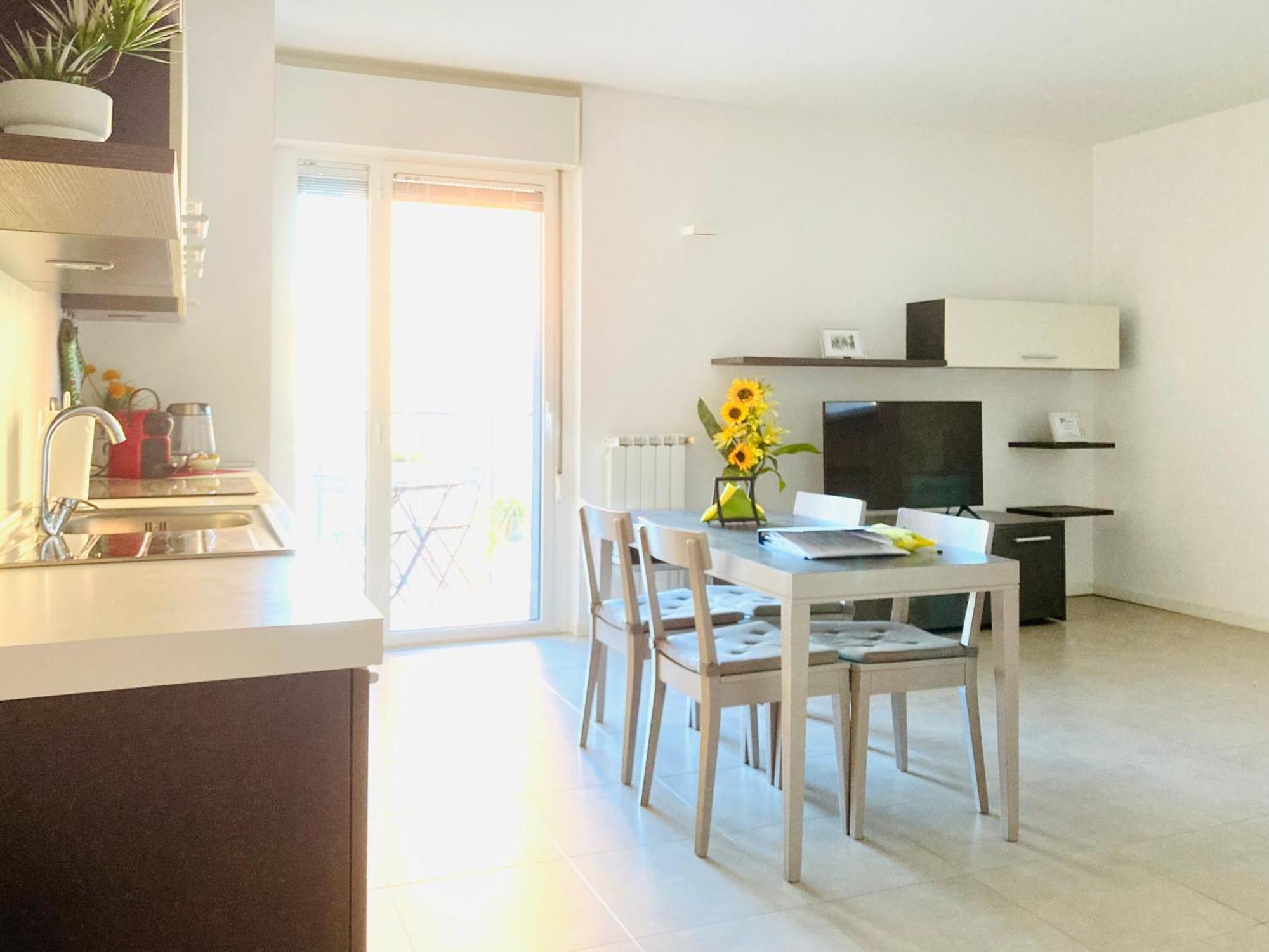 Stepandgo Milano Navigli Apartment Room photo